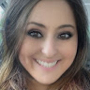 Meet your Posher, Nina